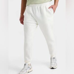 Nike Sportswear Club Fleece Jogger Sweatpants off White BV2671 133 s